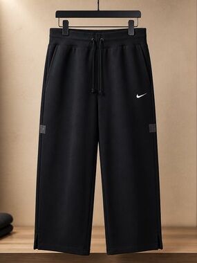 Nike Black Sweatshirt with White Logo Tag size XXL wide